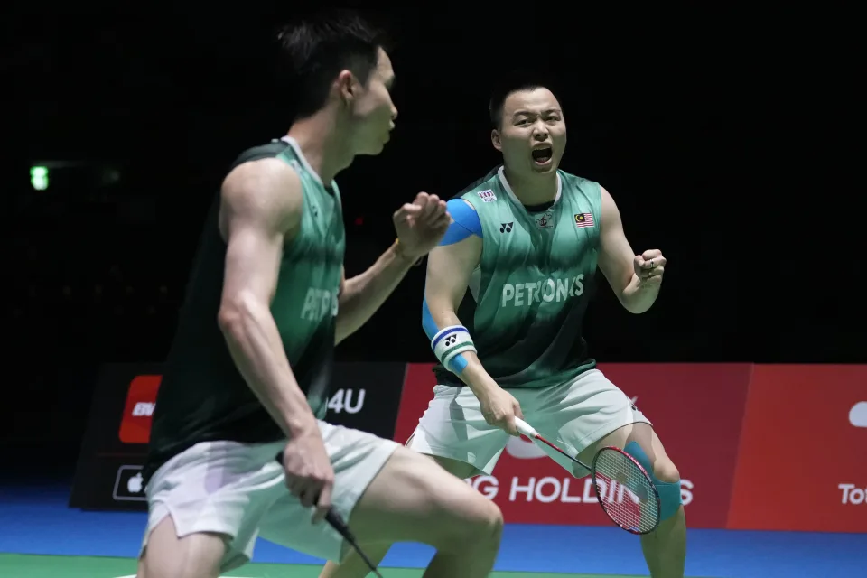 Aaron Chia and Soh Wooi Yik crowned World Championship of Men's doubles 2022